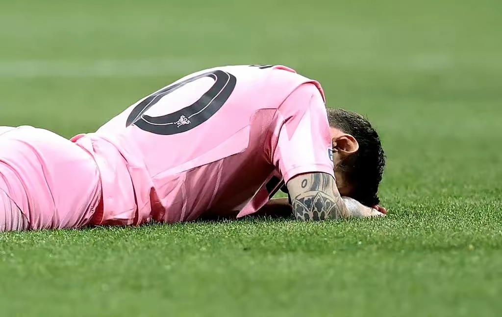 今晚巴塞罗那遗憾出局——意大利杯节点到来，气氛紧张，年轻球员得到机会的简单介绍