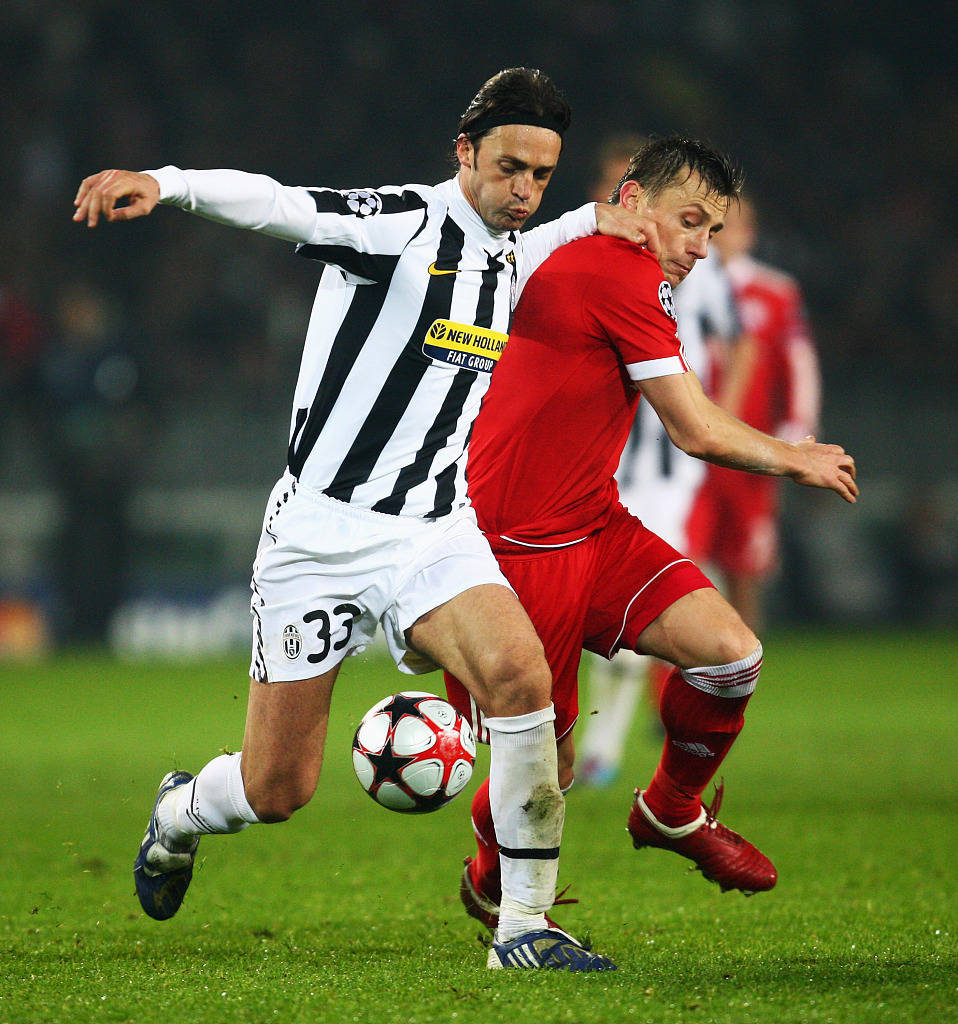 NBA季后赛赛后再迎强敌，皇家马德里豪取连胜，主帅态度——气氛紧张，纪律约束更严格的简单介绍